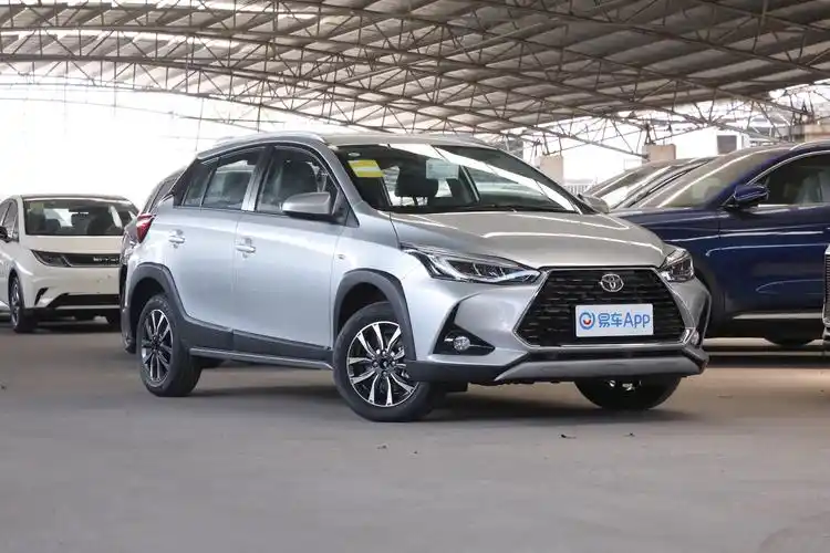 2022款 yaris l 致炫 致炫x 1.5l cvt 豪华plus版外观