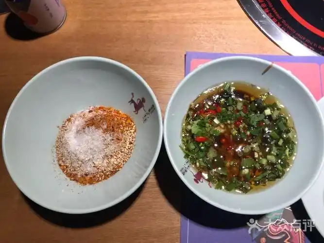 耍哥串吧(航天城上城店)油碟图片 - 第1张