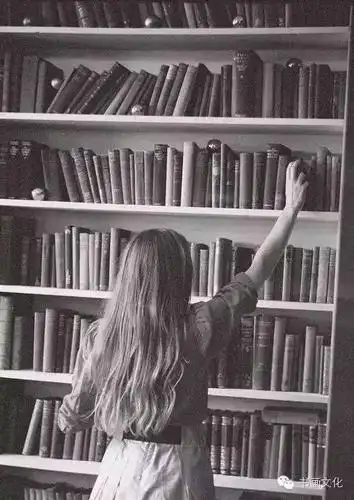 读书女人,是一种别样的优雅