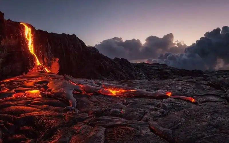《熔岩》文.远帆.诵.云舒