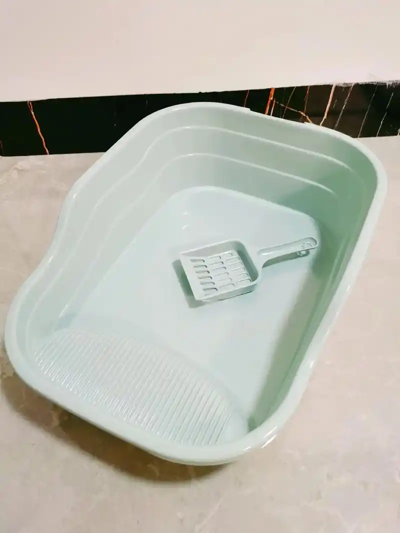 性价比高的猫砂盆推荐看这里.猫砂盆用久了也应该换我家猫咪换 - 抖音