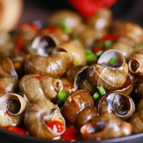 田螺肉零食河海鲜麻辣螺丝嗦螺肉熟食香辣500g罐装即食下酒菜零食