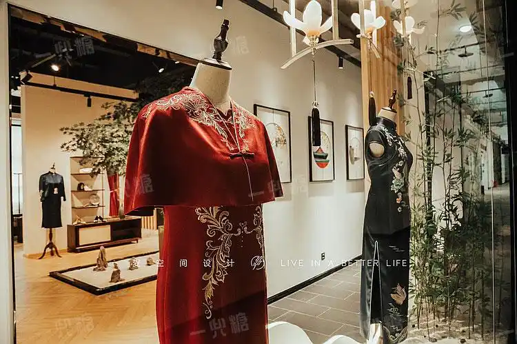 朱妮蕾 | 云想衣裳花想容 | 旗袍店定制设计