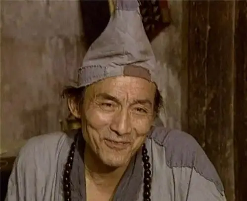 济公游本昌:跑了近30年龙套,52岁成名,86岁依然活跃