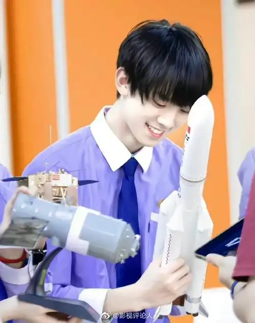 左航巴蜀中学实验室宣传片拍摄照