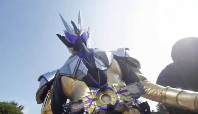 假面骑士千骑变身腰带详解 双卡开门变身 兽爷:这腰带有点眼熟