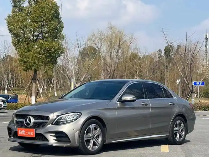 奔驰c级 2021款 c 260 l 运动版 国vi,行驶5.4公里,车况精品