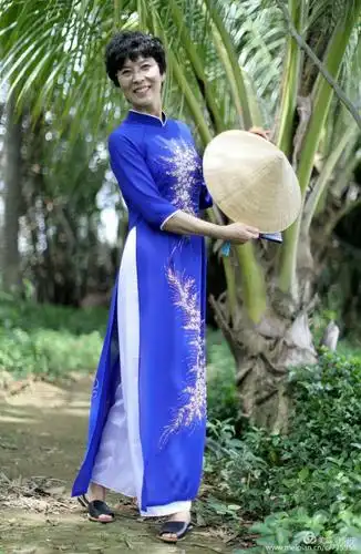 奥黛--越南国服,美在一甲子.