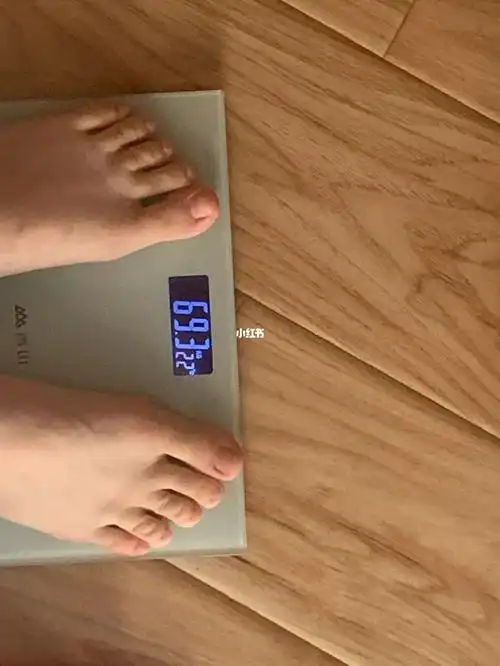 5今日体重:69.3与上一天差额:0减重:6.