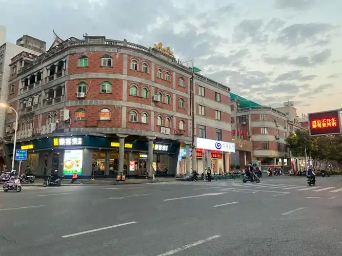 【10图】南俊路好地段旺铺 服装一条街 无需转让费,泉州鲤城东街综合