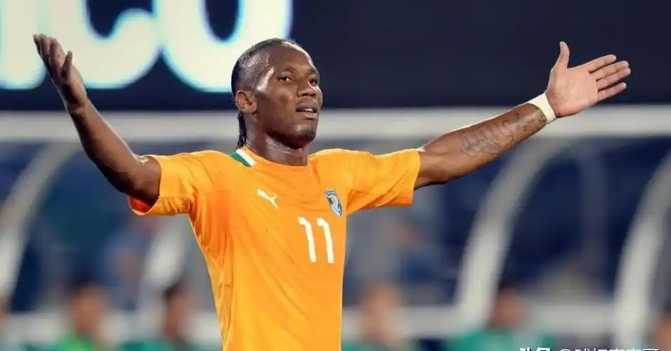 原创钢铁意志铸就传奇德罗巴逆境崛起之路一