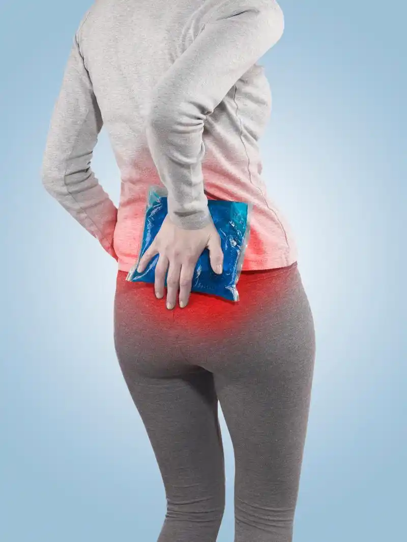 梨状肌是位于臀部的一个小肌肉,它的主要功能是帮助控制髋关节的运动.