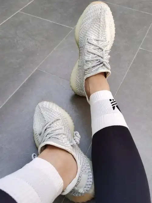 椰子350灰天使到手,要说哪里不满意就是为啥没有满天星