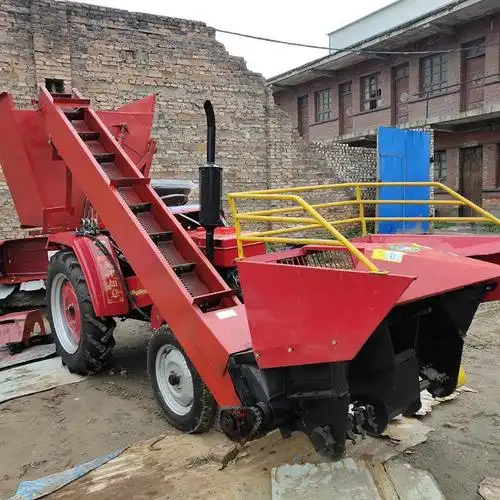 小型两行单缸扒皮粉碎玉米收割机 嘉龙两垅小型玉米收割机 多功能柴油