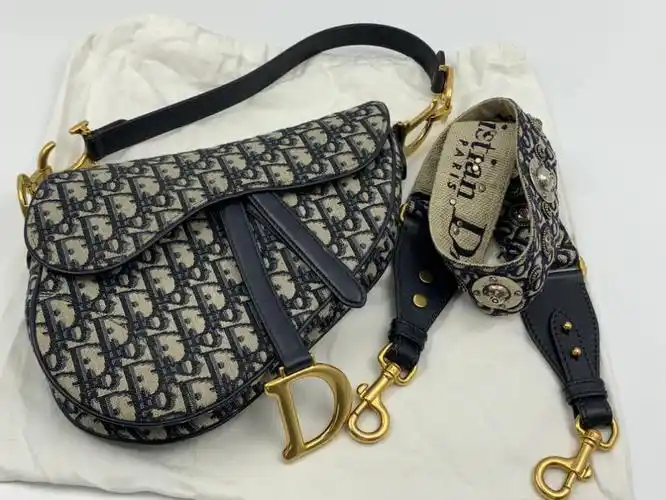 dior迪奥蓝色老花中号马鞍包成色98新