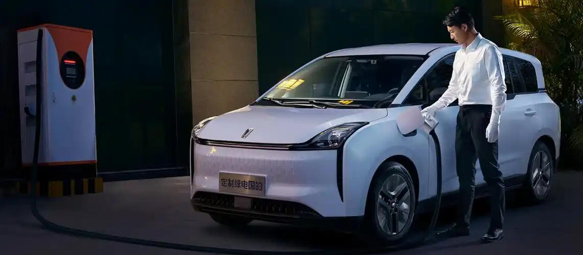 将投放1000台定制网约车一汽奔腾nat深圳首城交付