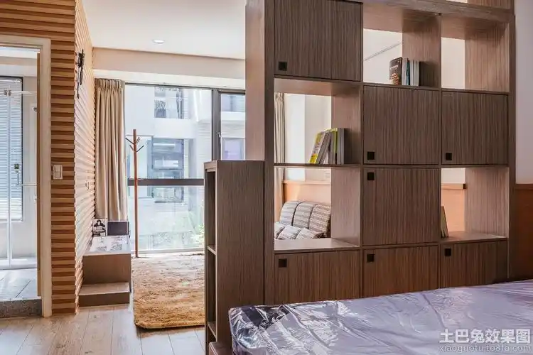 客厅卧室隔断柜效果图设计图片赏析