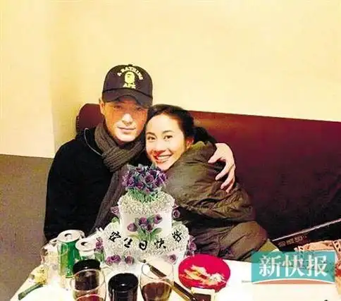 叶璇与霍建华合影