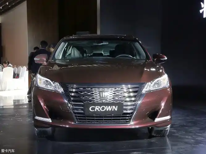 > 一汽丰田新款皇冠上市
