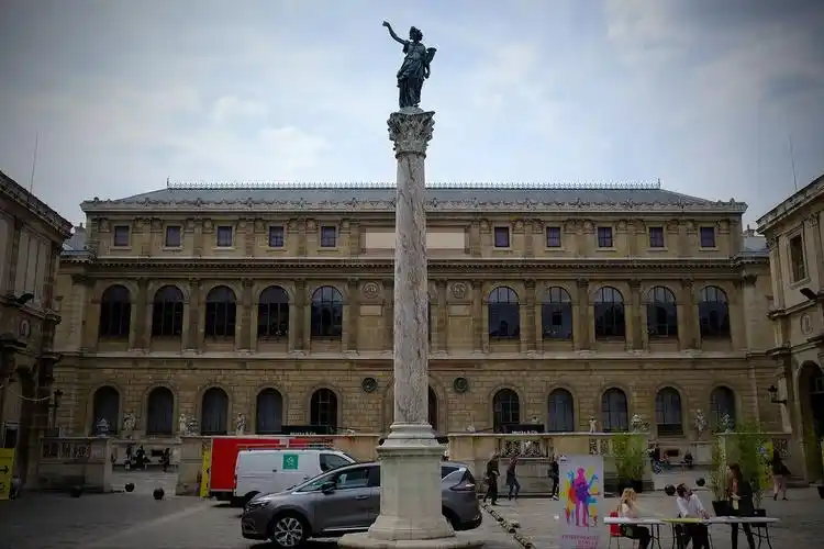 在巴黎美术学院,邂逅艺术大师的灵魂__凤凰网