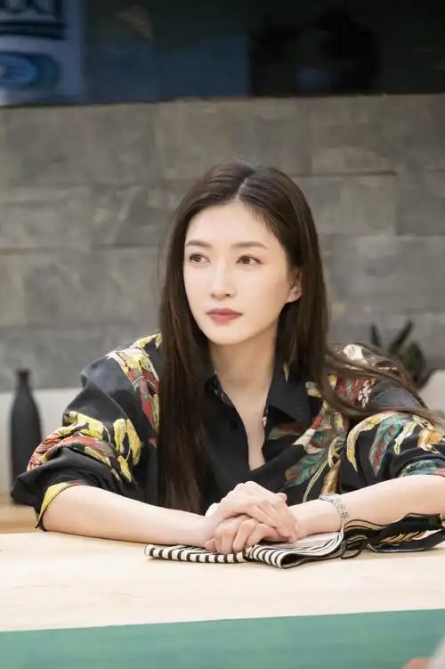 视频93@腾讯视频五十公里桃花坞准时营业#江疏影五十公里桃花坞