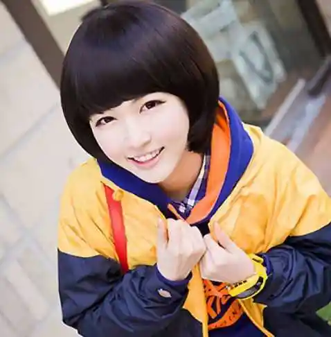 简单好看的女学生波波头发型图片