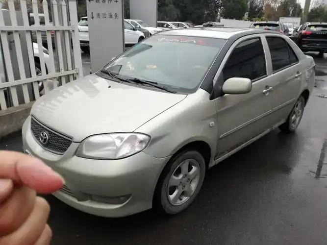 【六安】2003年9月 丰田 威驰 20031.5 自动 gl-i 香槟色 自动档