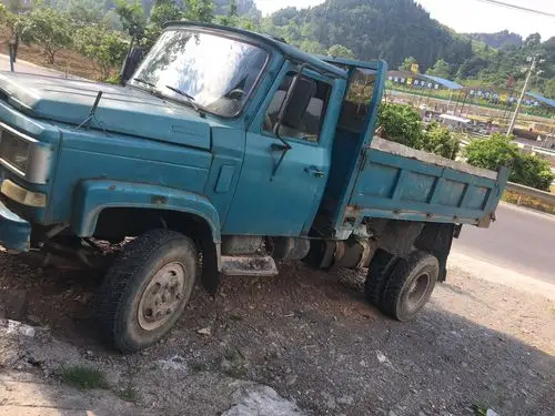 出售4102川陆农用车一辆