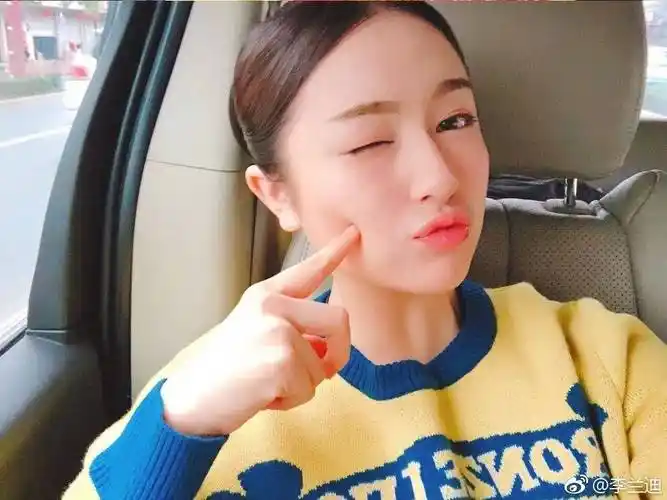 自拍手势大合集