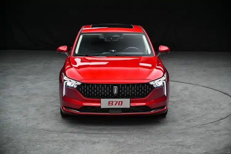 第三代奔腾b70车尾官图发布 网易汽车 2020-8-10 13:44:34 新车采用