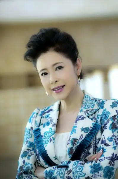 《给幸福下订单》李小燕演麻辣毒舌婆婆