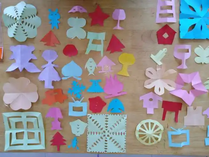 幼儿园手工剪纸贴画制作过程简单我能行我们都会玩成安县第四幼儿园