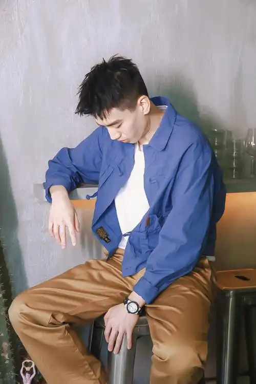 庞博给发错餐空姐的手写信