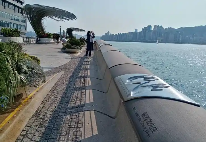 维多利亚公园-湾仔滨海长廊-中环码头-渡轮过海-尖沙咀红磡滨海长廊从