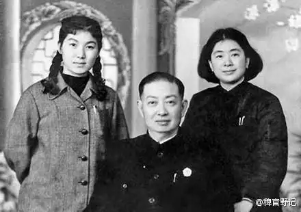 梅兰芳妻子王明华自作孽不可活