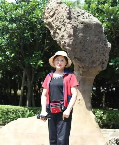 62岁丧偶女征婚照片(id:59896914)_辽宁大连征婚交友_珍爱网