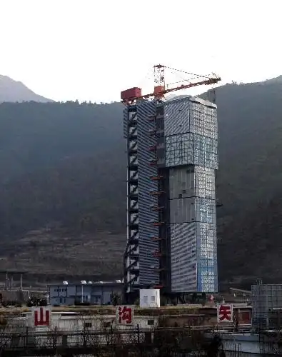 西昌卫星发射中心三号发射塔架全面升级