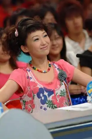 资料图片:《全家总动员》初选评委--小鹿姐姐