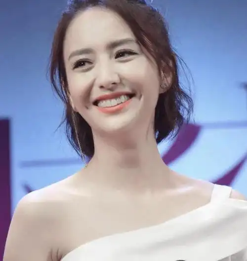 明星牙齿都是烤瓷牙(人均一副烤瓷牙的娱乐圈)(28)