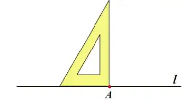 3, 沿三角尺的另一条直角边画一条直线,并作出直角符号.