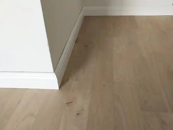 8厘米高番龙眼纯实木踢脚线_实木_油漆_装修_掉色_我的装修记录_家居