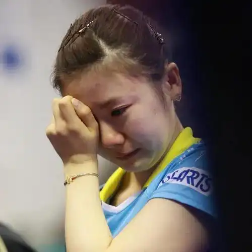 真的很难将她与那个可爱的"爱哭鬼"福原爱联系起来