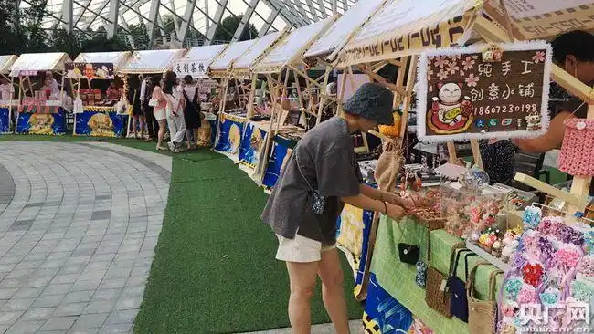 市集潮品 文创ip 武汉武昌区打造活力夜经济