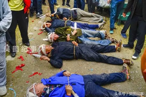 吴氏家族的出殡风俗400年来首次影像纪录太震撼了