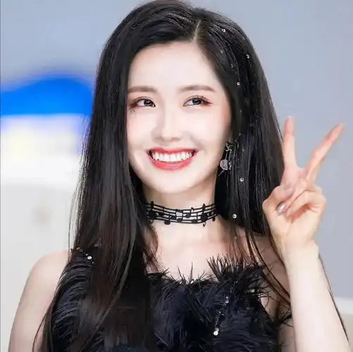 第225期王艺瑾高清头像头像分享