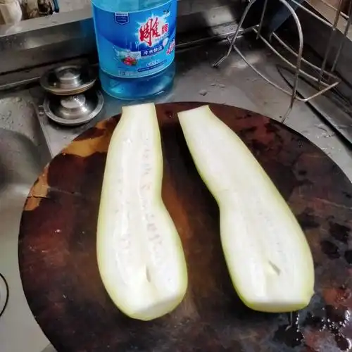 王恋的思想品德