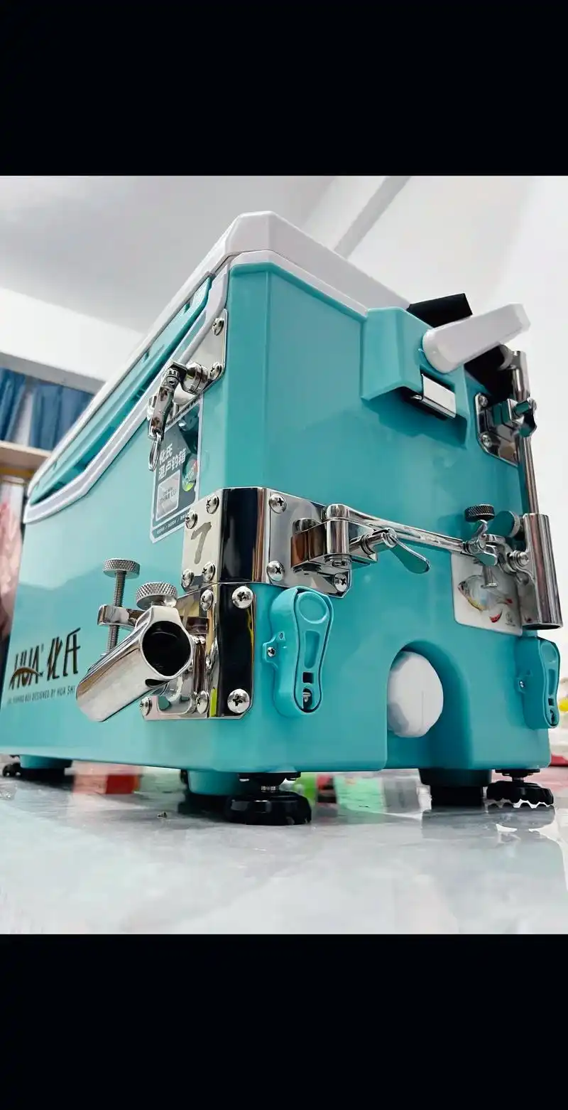 拥有化氏湛卢钓箱的钓友,搭配灵犀x5拐角六件套安装效果.根据 - 抖音