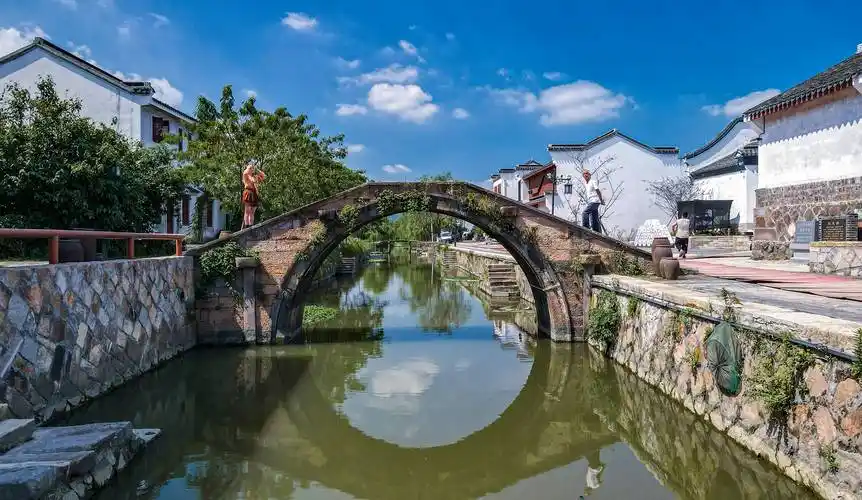 浙江湖州打造世界级乡村旅游小镇,耗资30亿看看建设得到底怎么样_景观