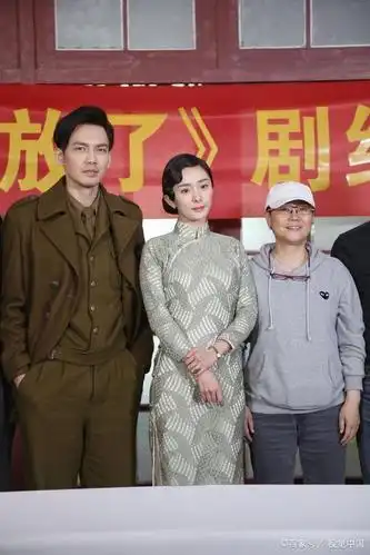 钟汉良李小冉新剧预告,内地演戏20年,钟汉良的普通话依旧很糟糕