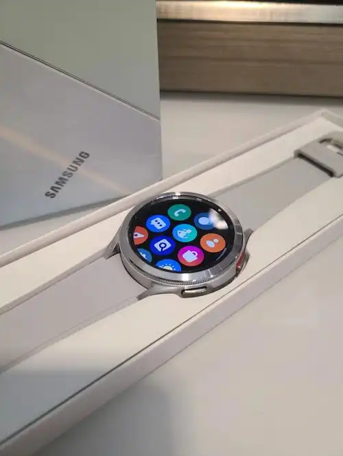 三星galaxywatch4classic